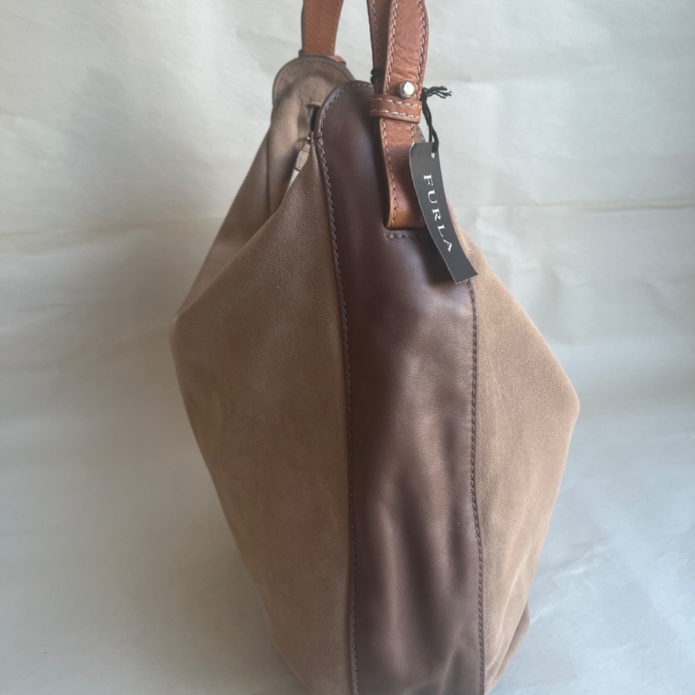 NWT Furla Medium Beige Brown Tan Shoulder Hobo Leather Casual Bag Purse - Picture 7 of 13